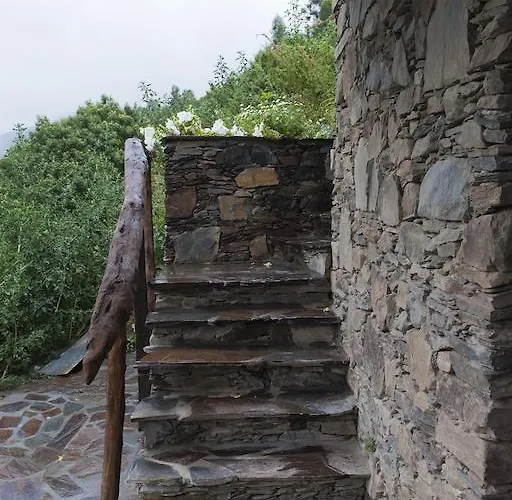 בית כפרי Talasnal Casa Da Urze Al