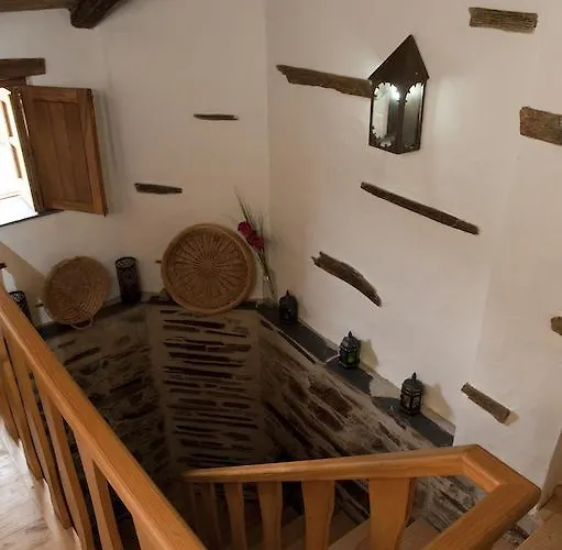 בית כפרי Talasnal Casa Da Urze Al לאוסה